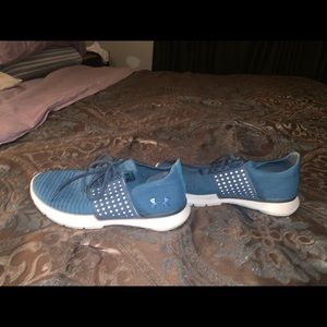 Under armor navy blue